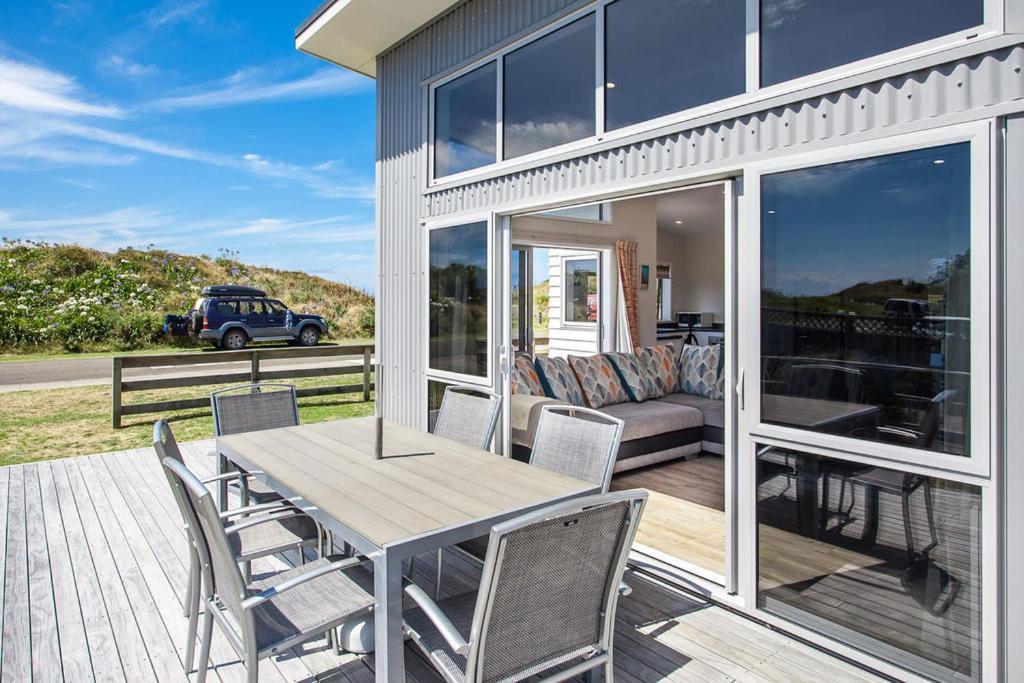 Beach Retreat - Ohope Holiday Home מראה חיצוני תמונה