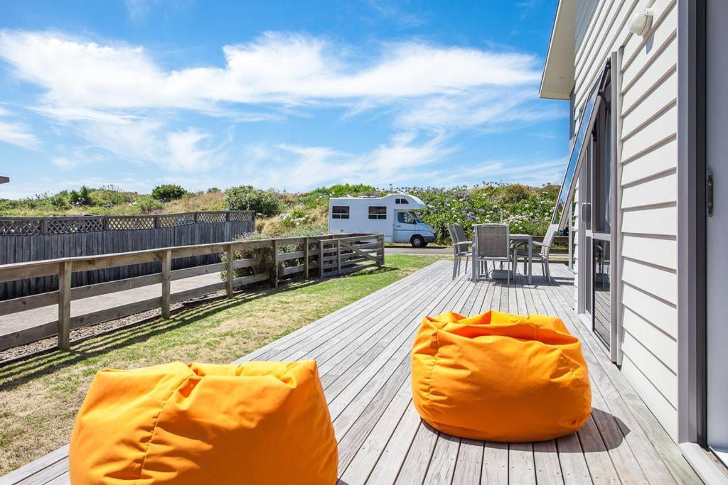 Beach Retreat - Ohope Holiday Home מראה חיצוני תמונה